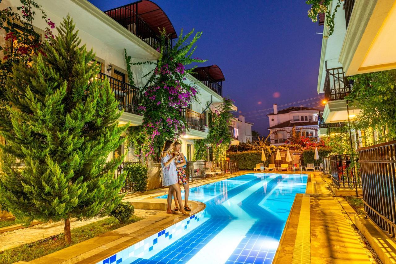 Yasam Park Apart Hotel - Fethiye Calis Beach Buitenkant foto
